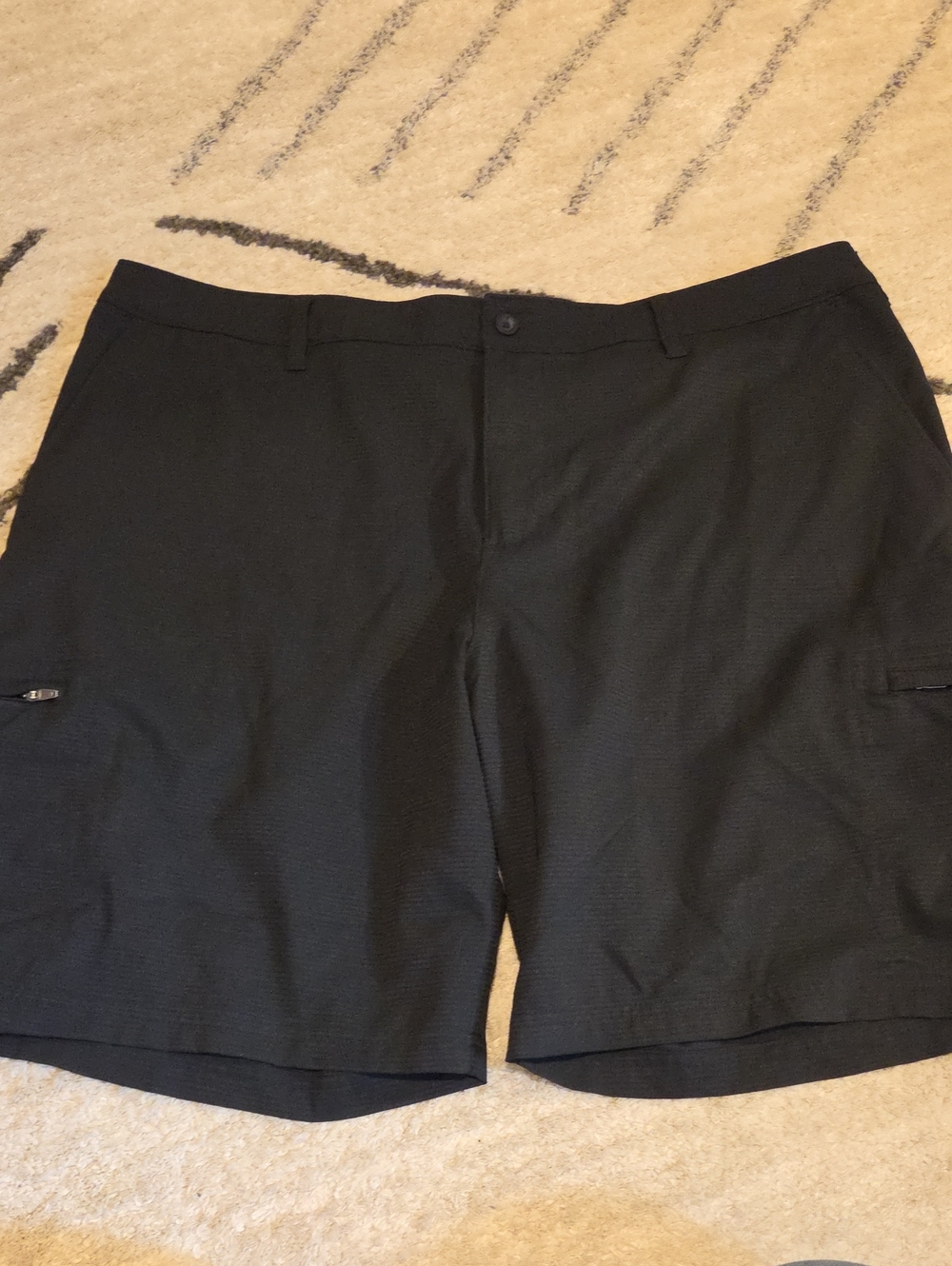 Champion Men's Black Cargo Shorts with Zip Pockets